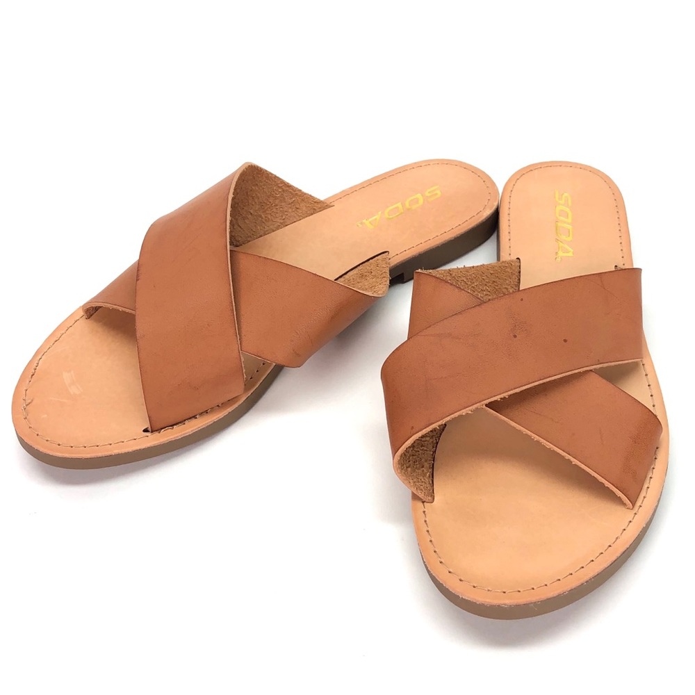 Soda Criss Cross Sandals 7.5
